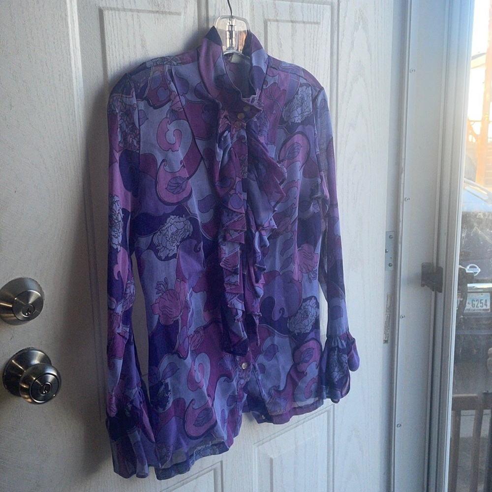 Vintage 1960s button down blouse